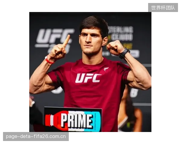 UFC宣布将在白宫举办比赛,由羽量级冠军伊利亚·托普里亚对阵贾斯汀·加瑟基。 UFC宣布将在白宫举办比赛,由羽量级冠军伊利亚·托普里亚对阵贾斯汀·加瑟基。